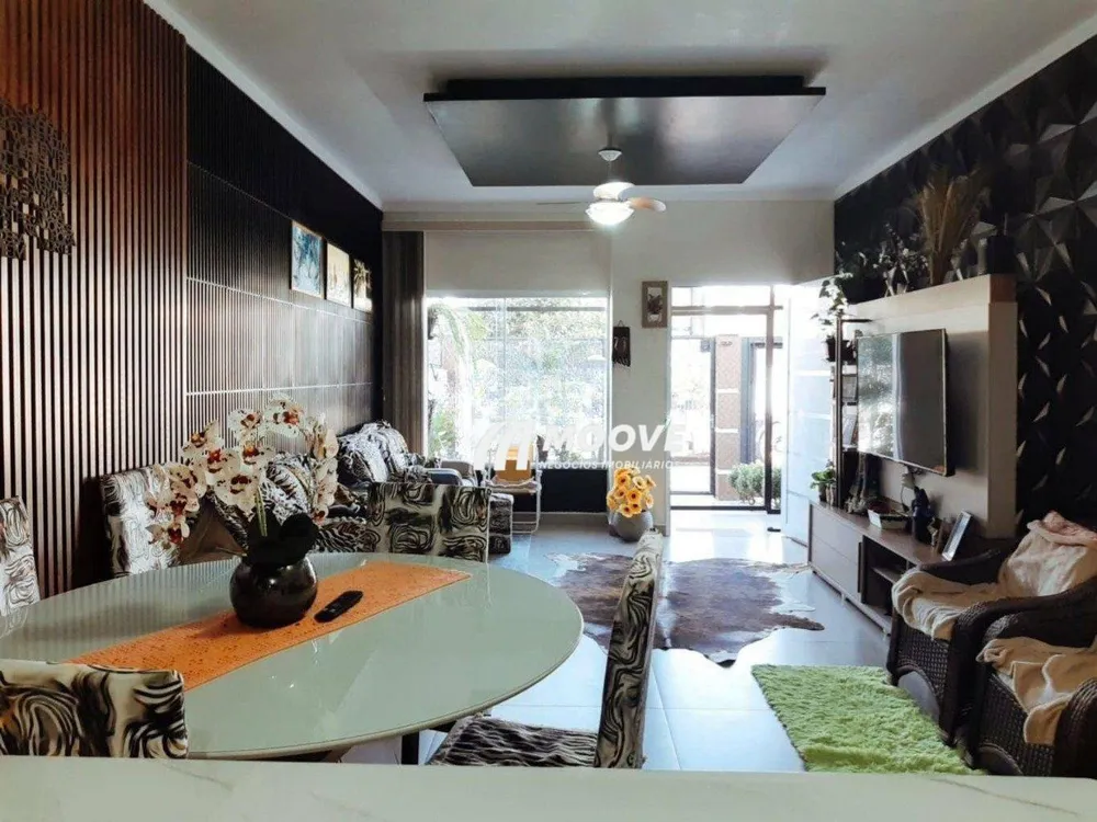 Casa, 2 quartos, 109 m² - Foto 2
