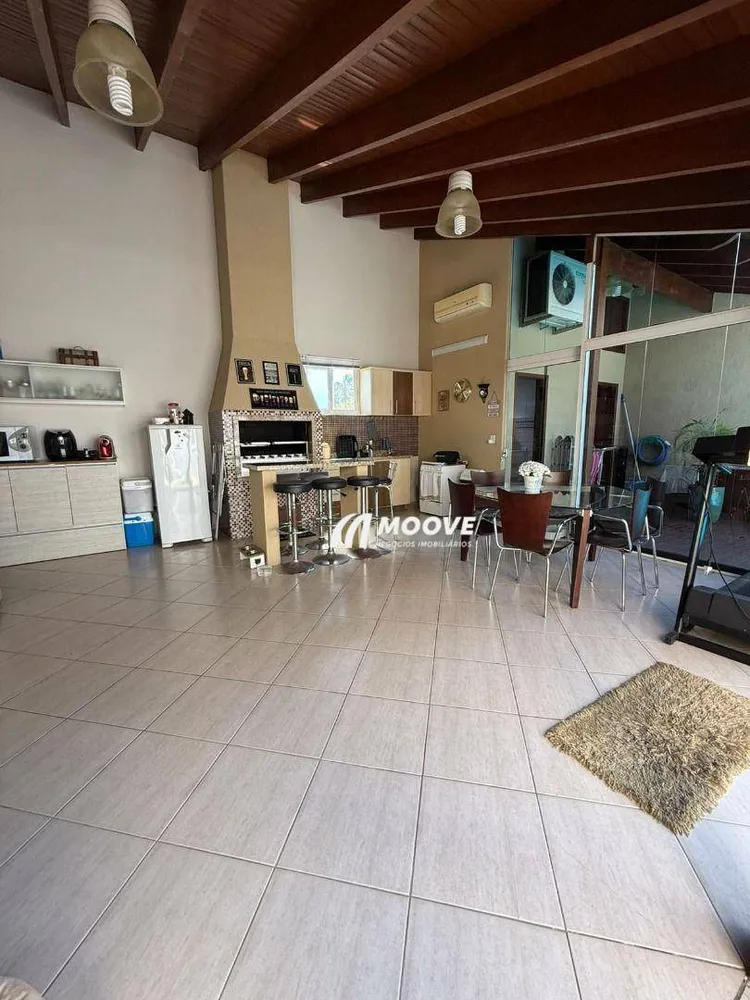 Sobrado, 3 quartos, 253 m² - Foto 7
