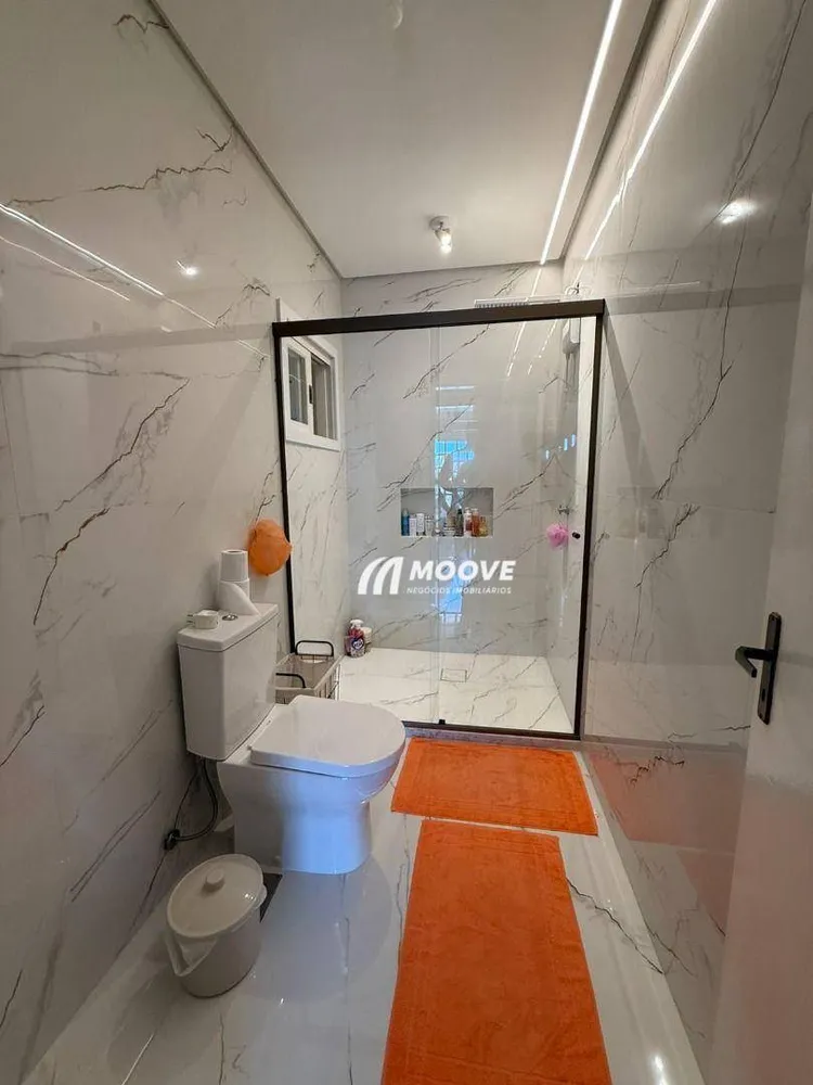 Sobrado, 3 quartos, 253 m² - Foto 3