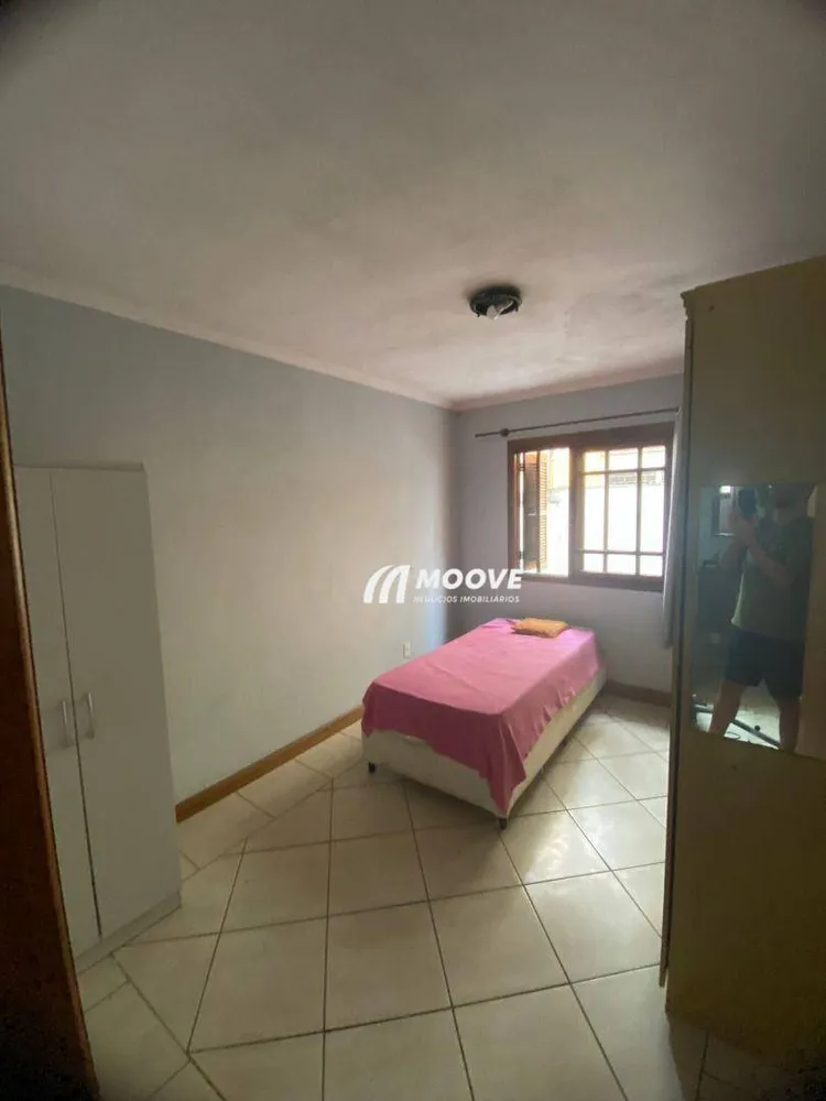 Casa, 3 quartos, 180 m² - Foto 1