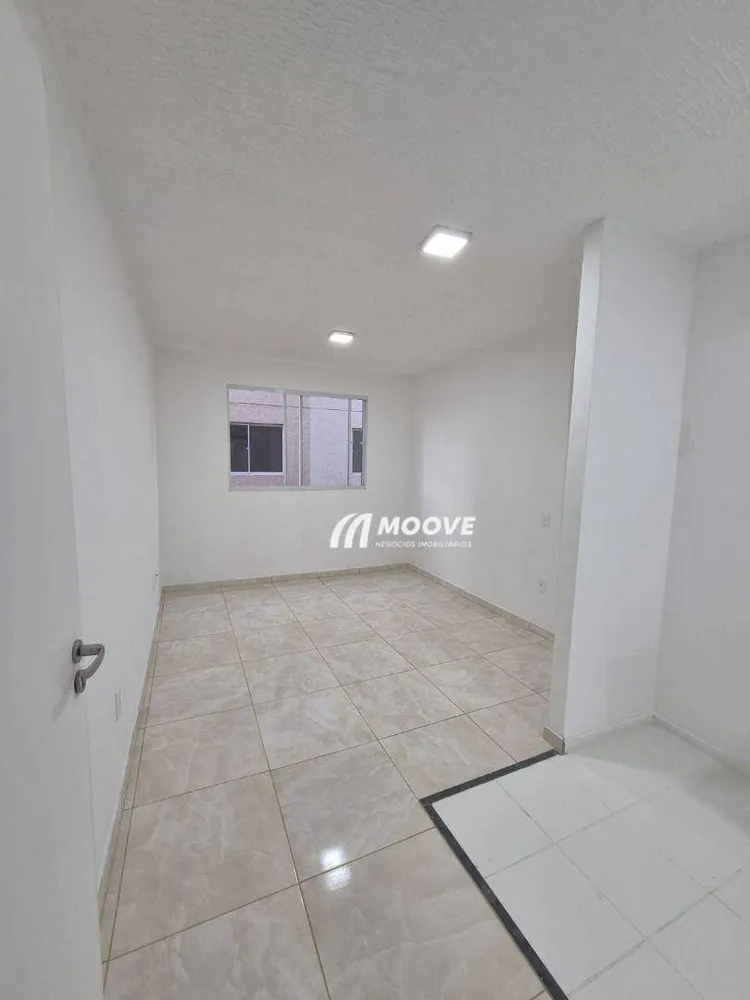 Apartamento, 2 quartos, 41 m² - Foto 2