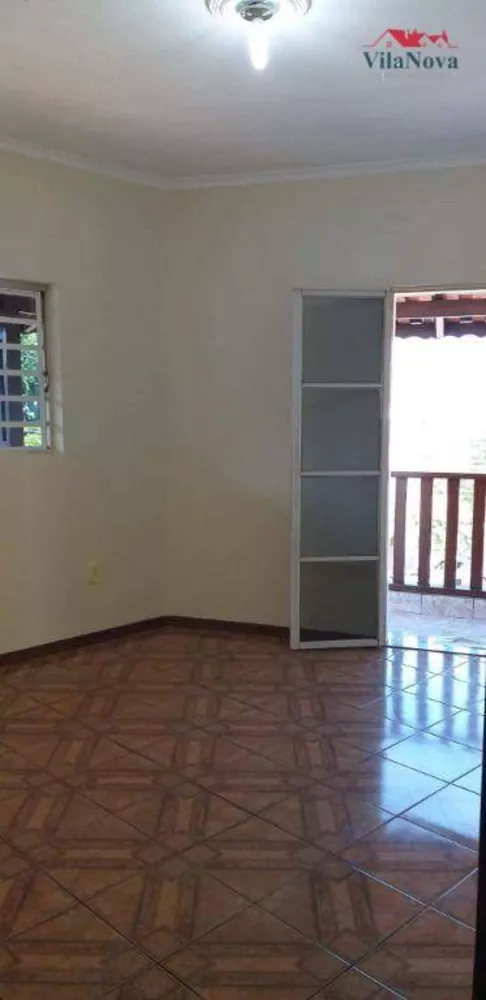 Casa à venda com 3 quartos, 132m² - Foto 3