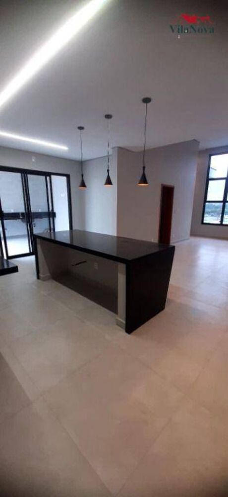 Casa de Condomínio à venda com 3 quartos, 210m² - Foto 4