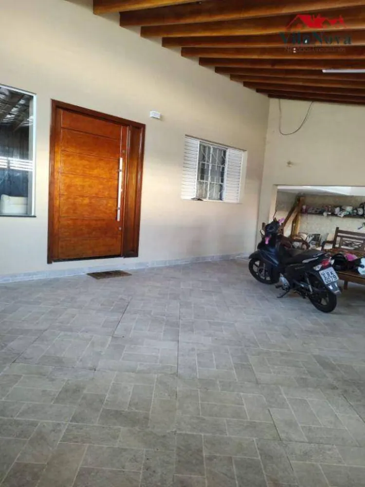 Casa, 3 quartos, 197 m² - Foto 2