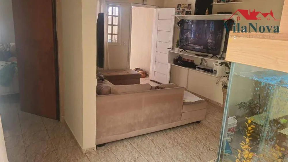 Casa, 3 quartos, 69 m² - Foto 2