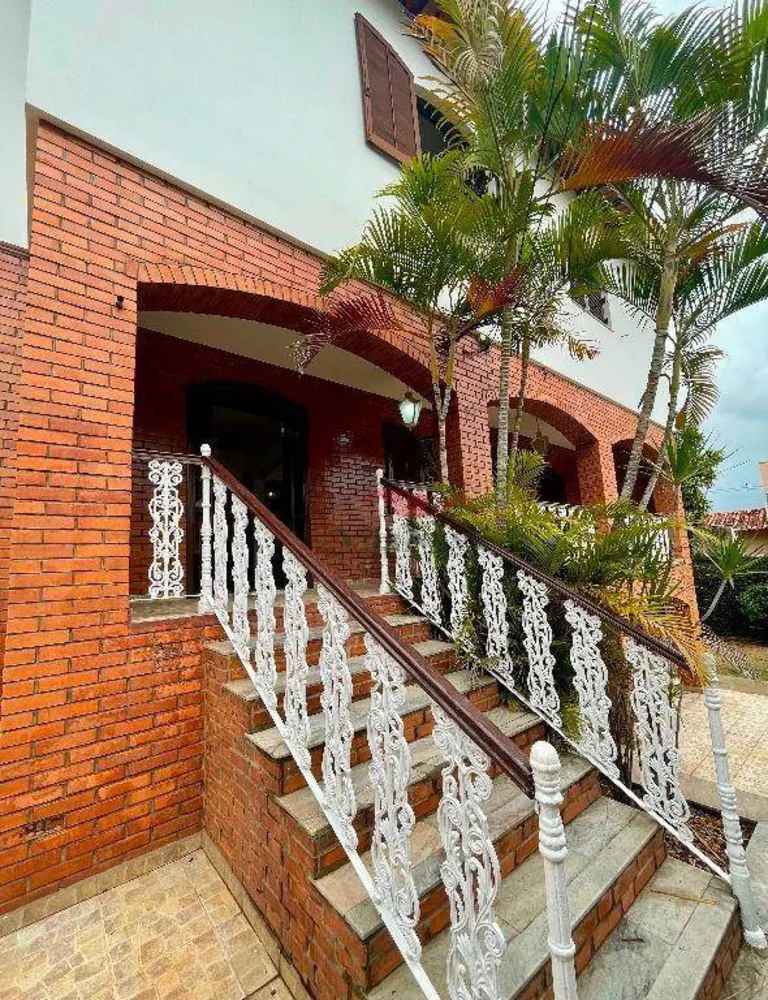 Casa, 4 quartos, 322 m² - Foto 1