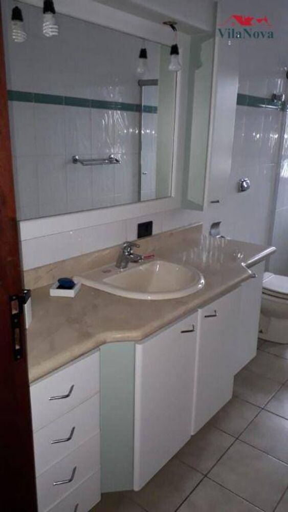 Casa à venda com 4 quartos, 691m² - Foto 4