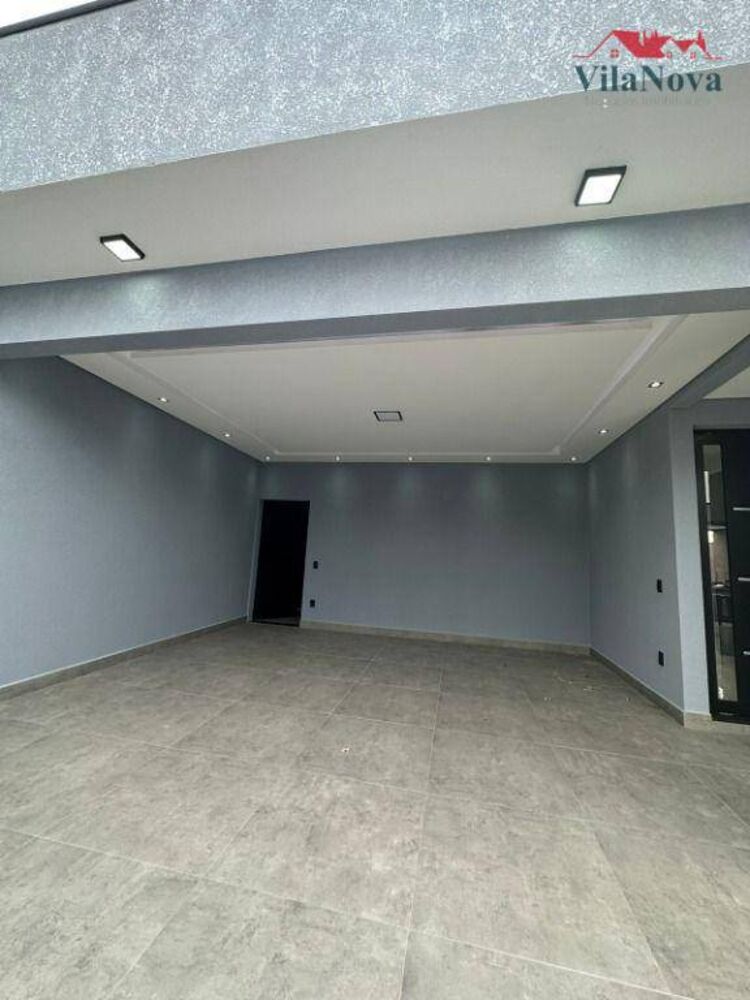 Casa à venda com 3 quartos, 220m² - Foto 2
