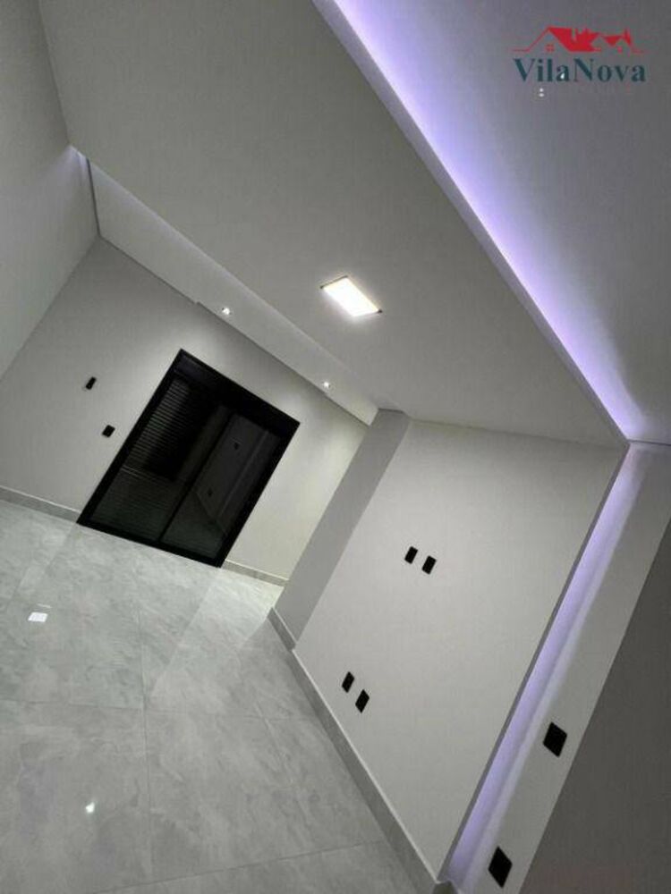 Casa à venda com 3 quartos, 220m² - Foto 12