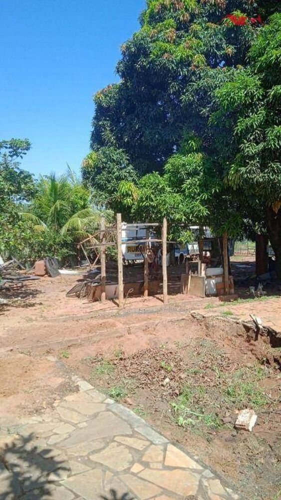 Casa à venda com 2 quartos, 150m² - Foto 3