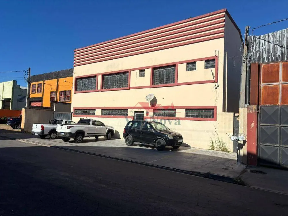 Depósito-Galpão, 884 m² - Foto 1