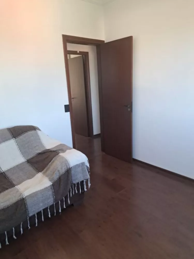 Apartamento à venda com 3 quartos, 107m² - Foto 2