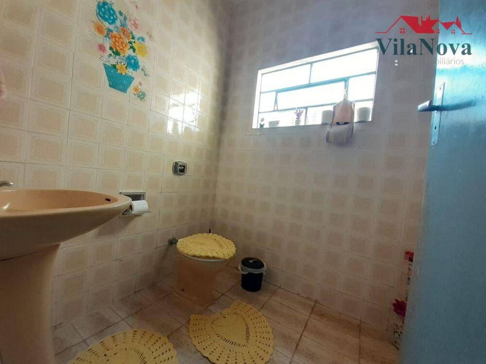 Casa à venda com 3 quartos, 211m² - Foto 6