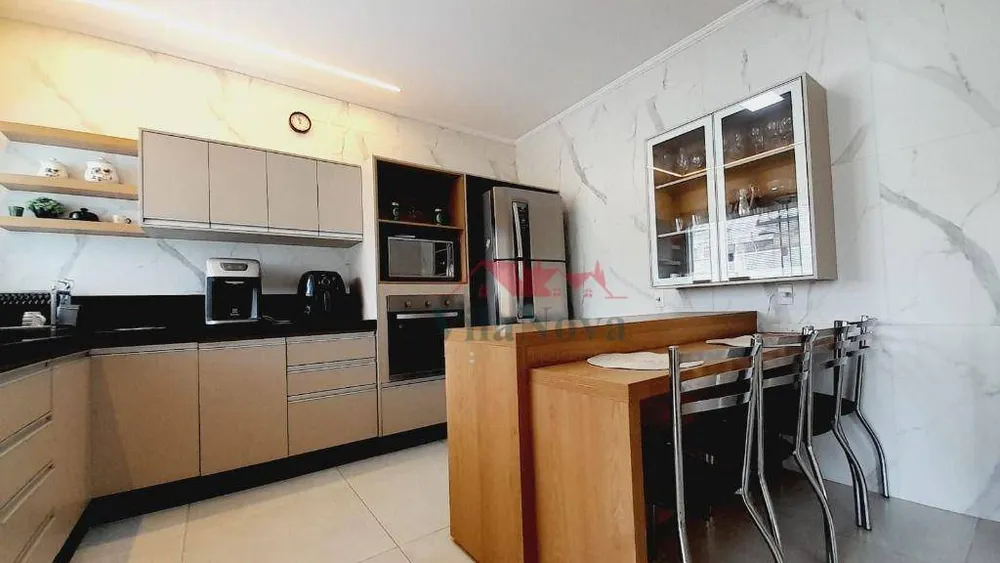 Casa, 3 quartos, 182 m² - Foto 9