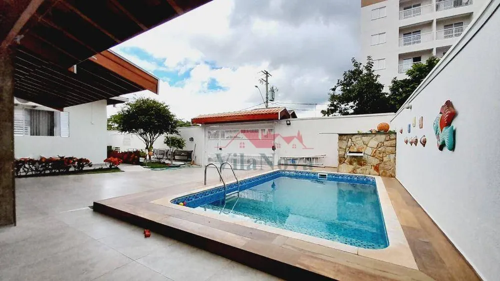 Casa, 3 quartos, 182 m² - Foto 1