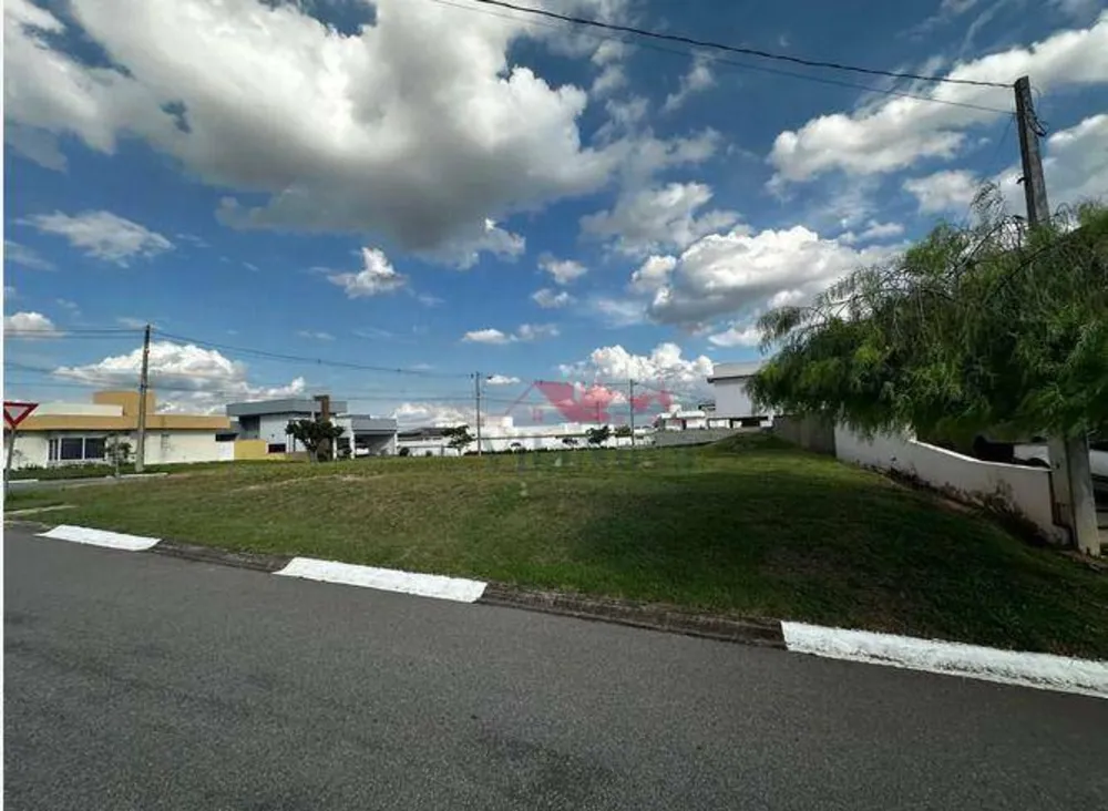 Loteamento e Condomínio, 797 m² - Foto 1