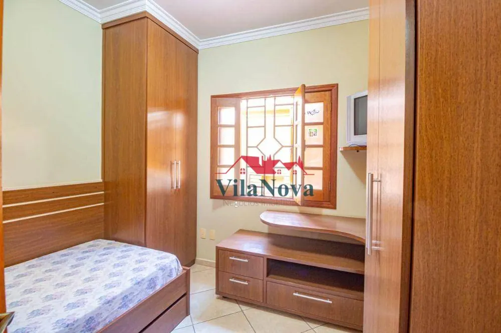 Casa, 4 quartos, 300 m² - Foto 4