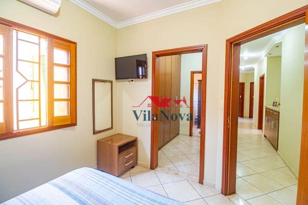 Casa, 4 quartos, 300 m² - Foto 2