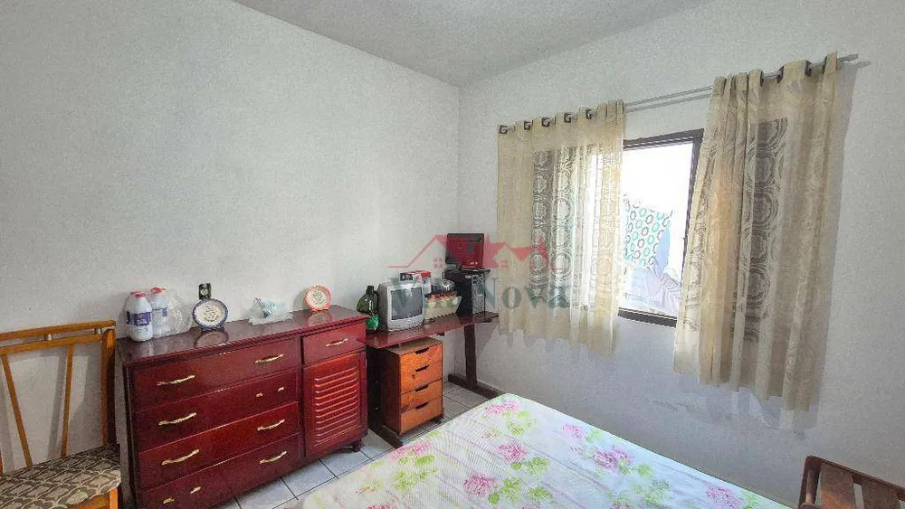 Casa, 3 quartos, 222 m² - Foto 4