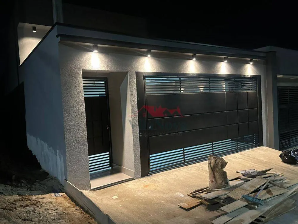 Casa, 3 quartos, 105 m² - Foto 1