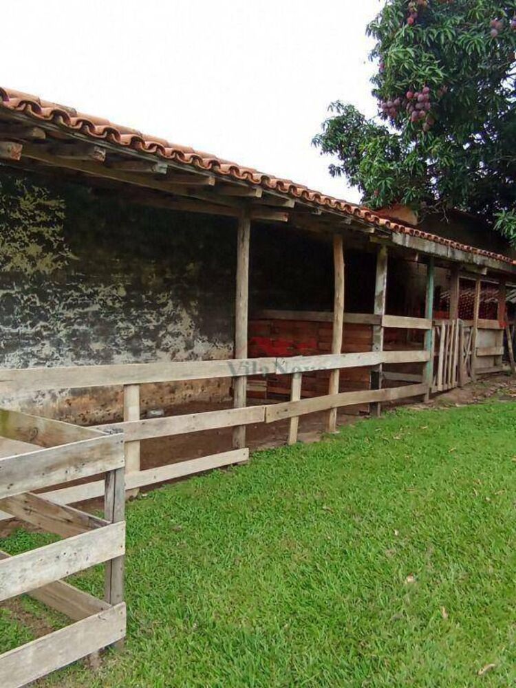 Chácara à venda com 5 quartos, 447m² - Foto 30
