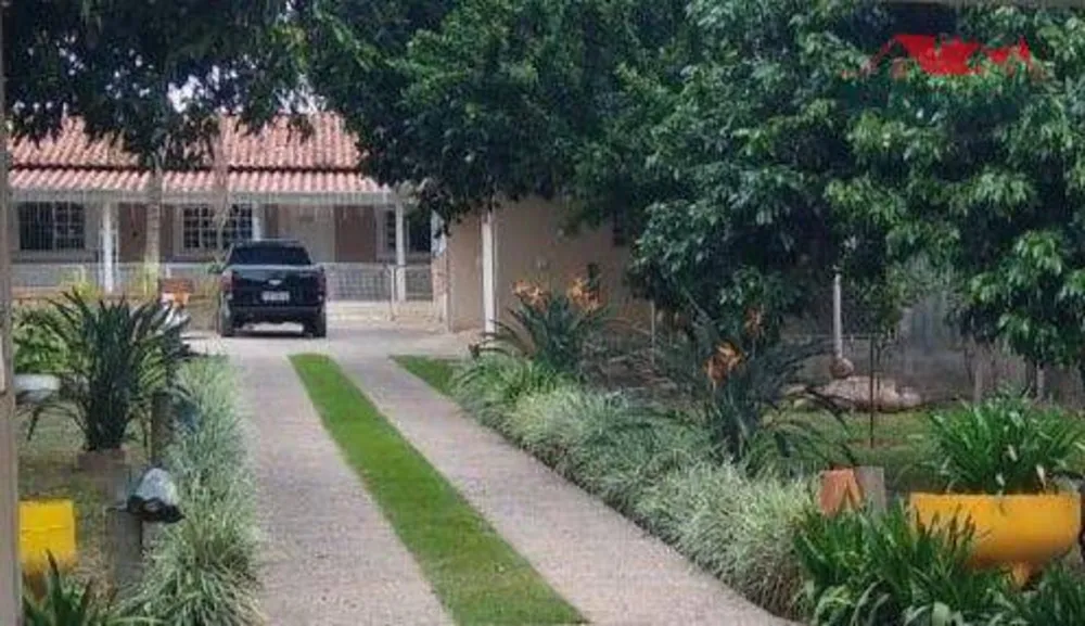 Chácara, 3 quartos, 1000 m² - Foto 1