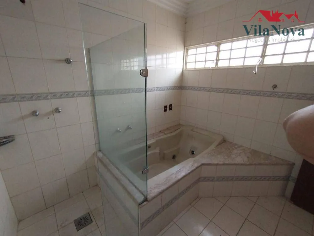 Casa, 4 quartos, 250 m² - Foto 13