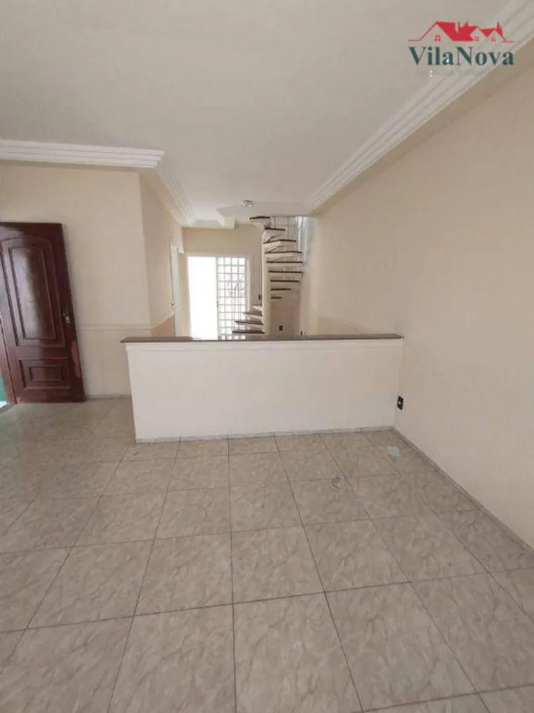 Casa, 4 quartos, 250 m² - Foto 8