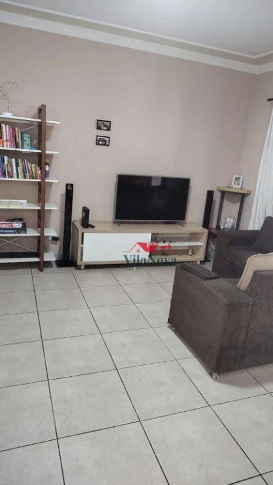 Casa, 6 quartos, 221 m² - Foto 1
