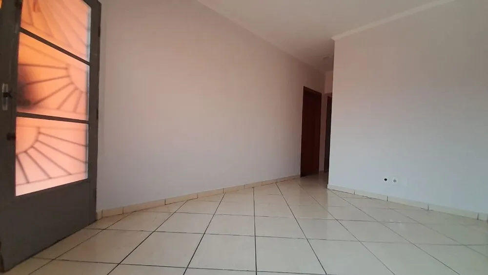 Casa, 3 quartos, 110 m² - Foto 2