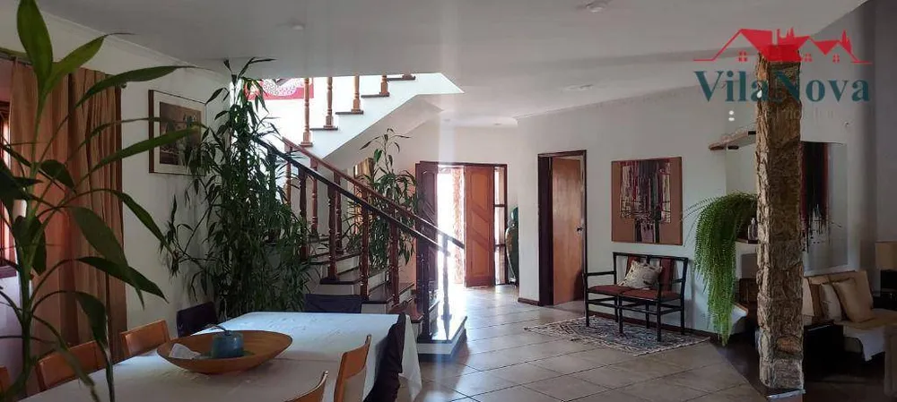 Chácara, 4 quartos, 3000 m² - Foto 1