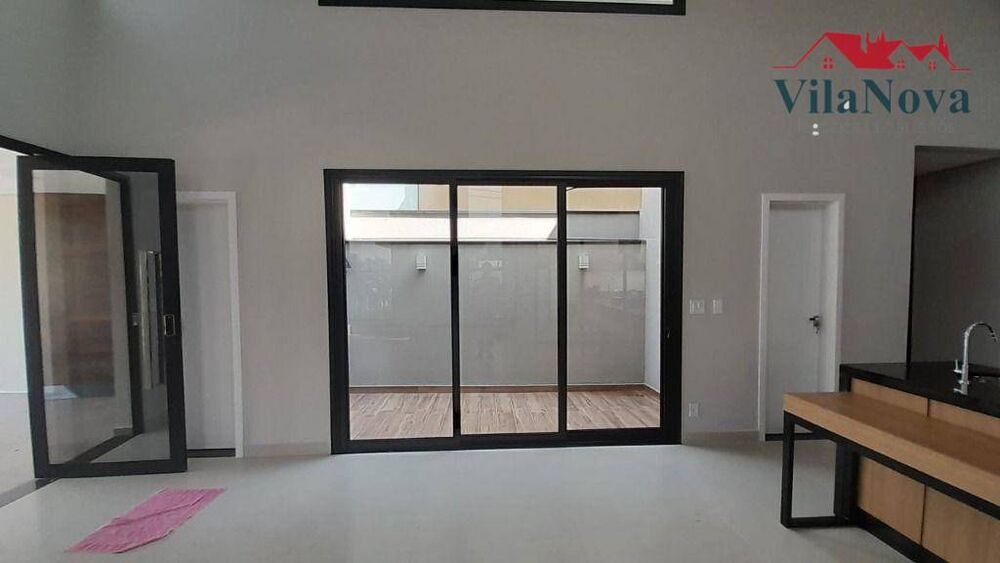 Casa de Condomínio à venda com 3 quartos, 238m² - Foto 2