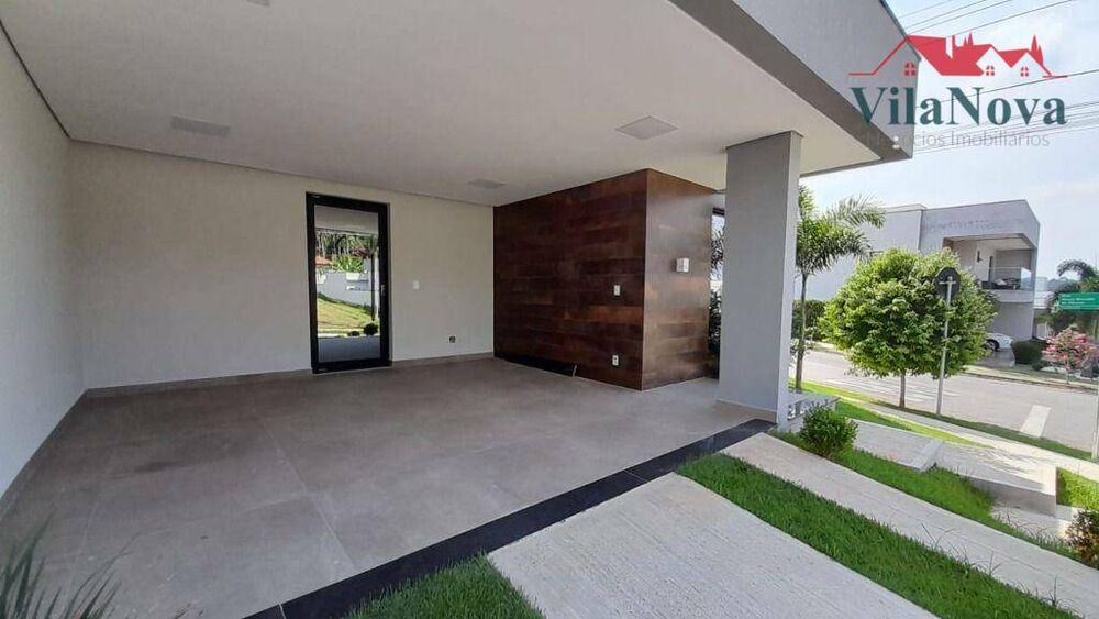 Casa de Condomínio à venda com 3 quartos, 238m² - Foto 1