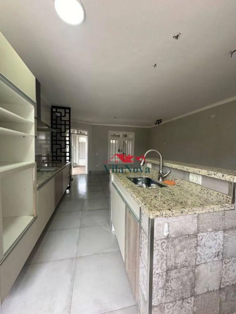 Casa, 2 quartos, 204 m² - Foto 1