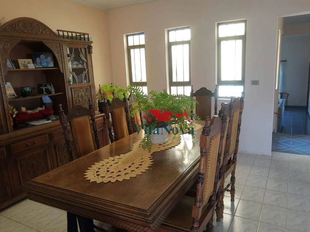 Casa, 3 quartos, 300 m² - Foto 1