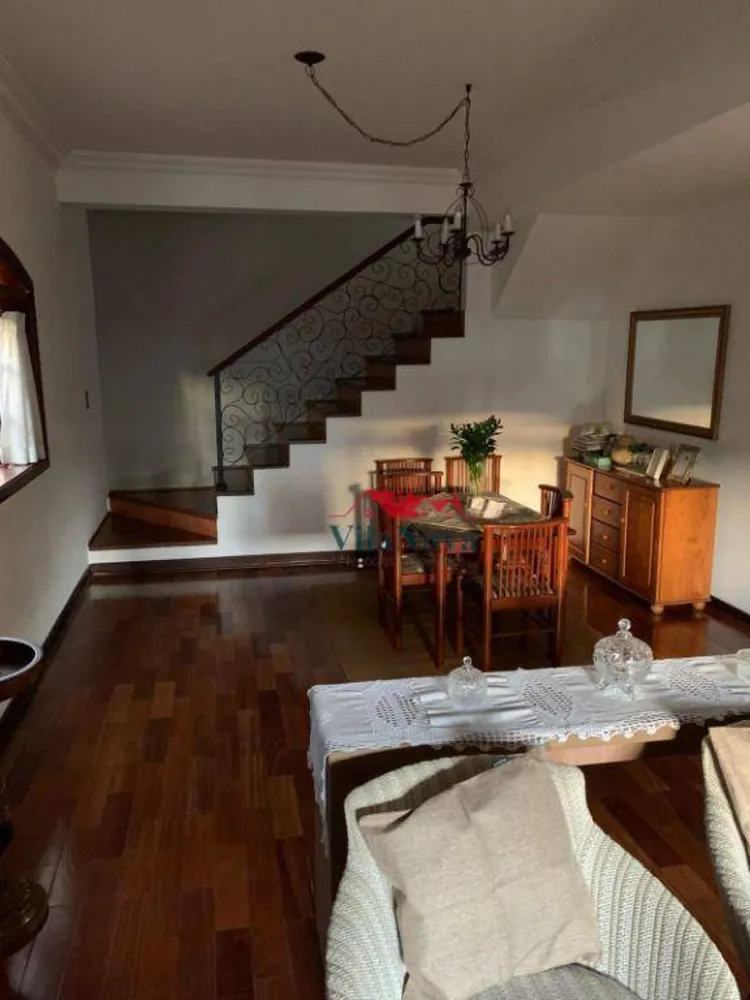 Casa, 3 quartos, 210 m² - Foto 6