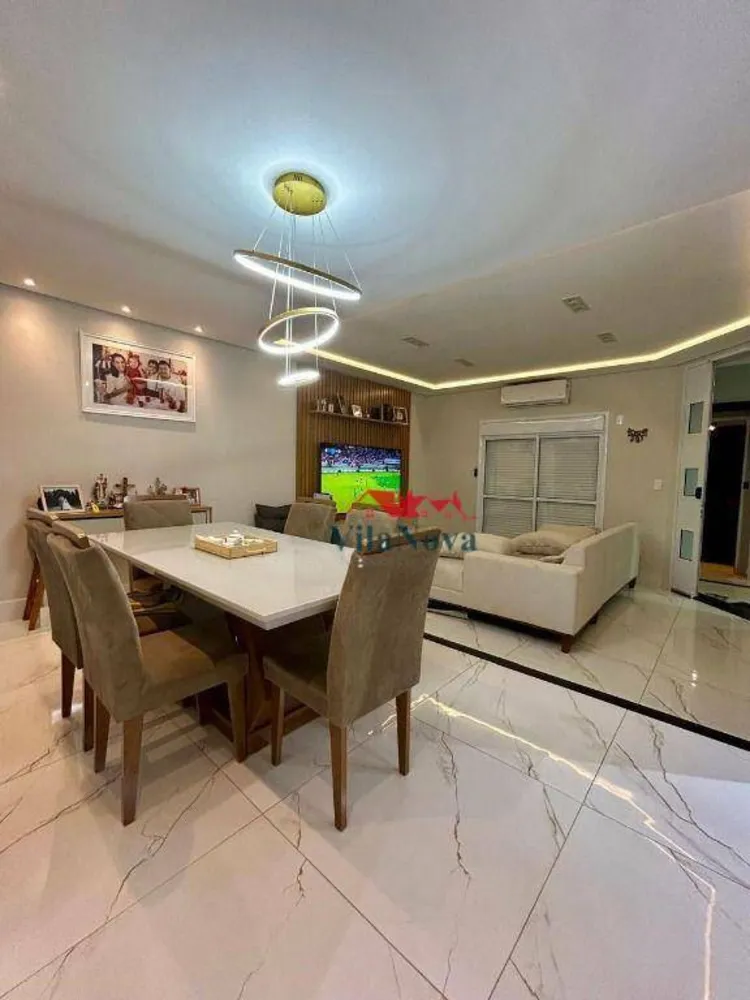 Casa, 3 quartos, 230 m² - Foto 1