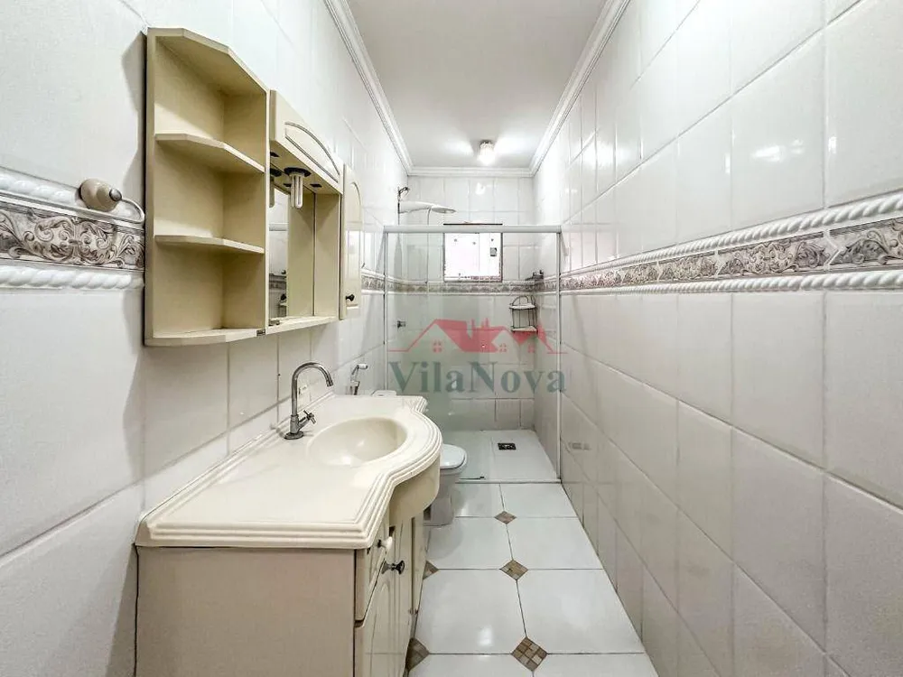 Casa, 3 quartos, 203 m² - Foto 2