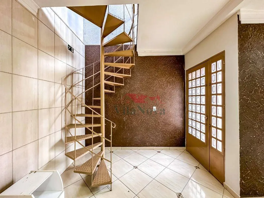 Casa, 3 quartos, 203 m² - Foto 11