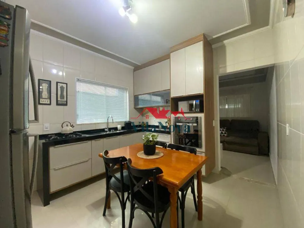 Casa, 2 quartos, 111 m² - Foto 1