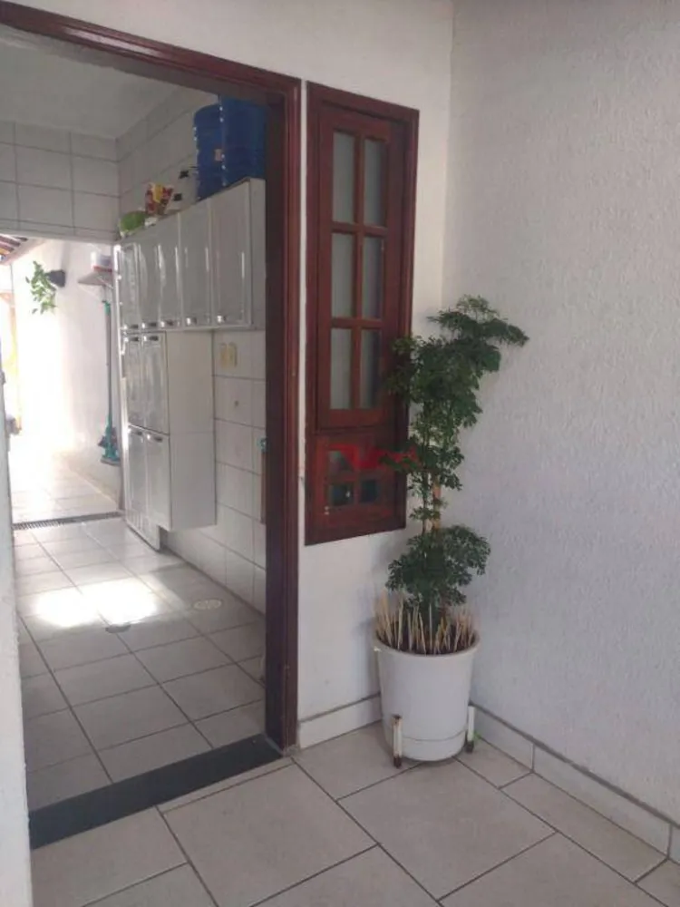 Casa, 3 quartos, 94 m² - Foto 2
