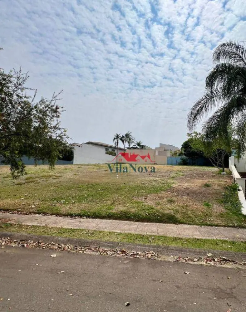 Loteamento e Condomínio, 525 m² - Foto 1
