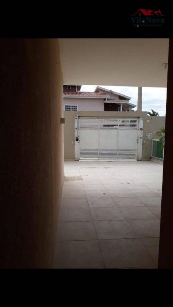 Casa à venda com 4 quartos, 285m² - Foto 2