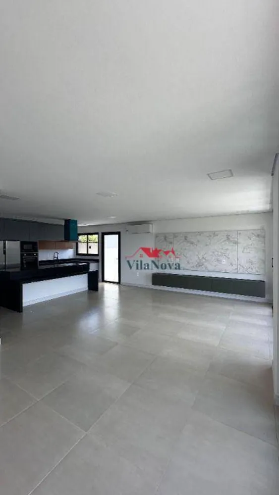 Casa, 4 quartos, 306 m² - Foto 1
