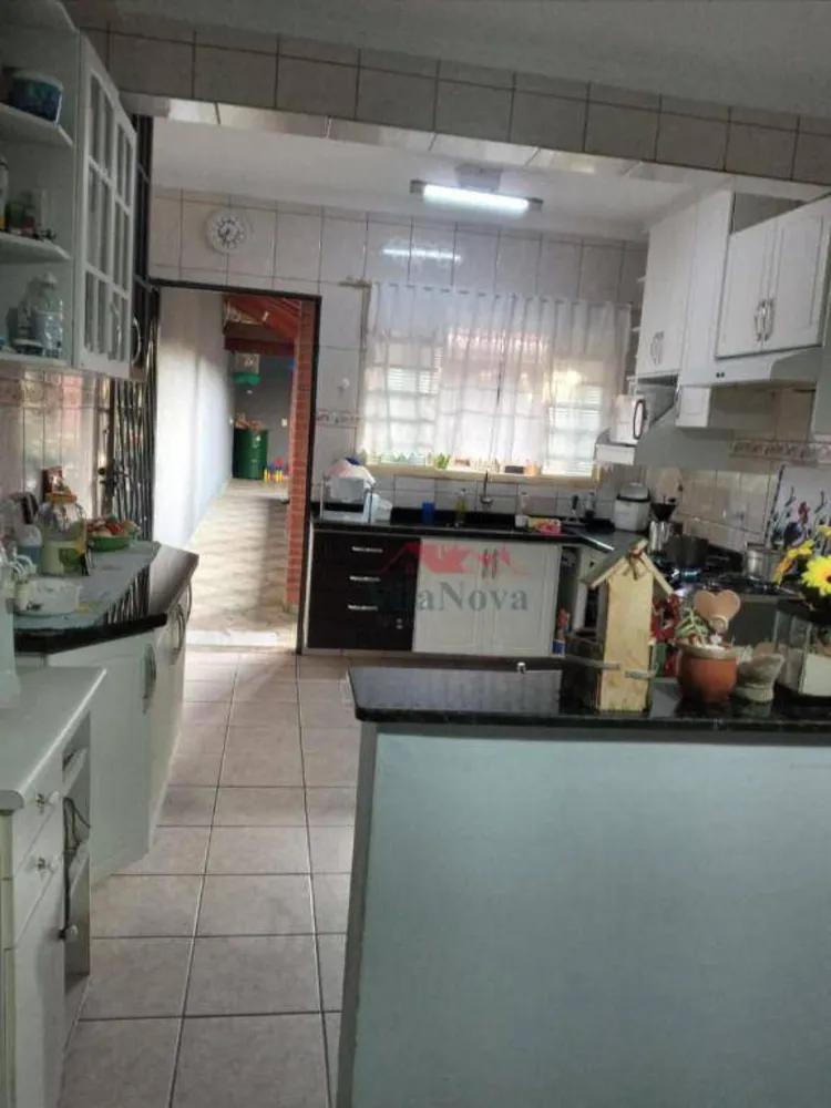 Casa, 3 quartos, 258 m² - Foto 4