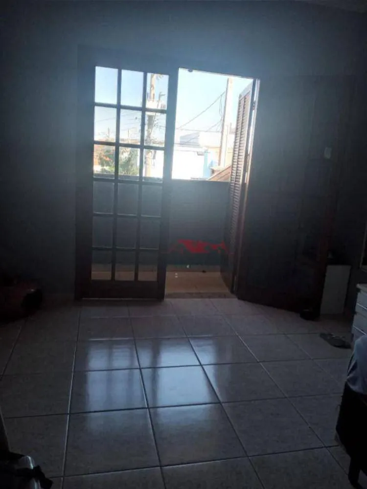 Casa, 3 quartos, 258 m² - Foto 8
