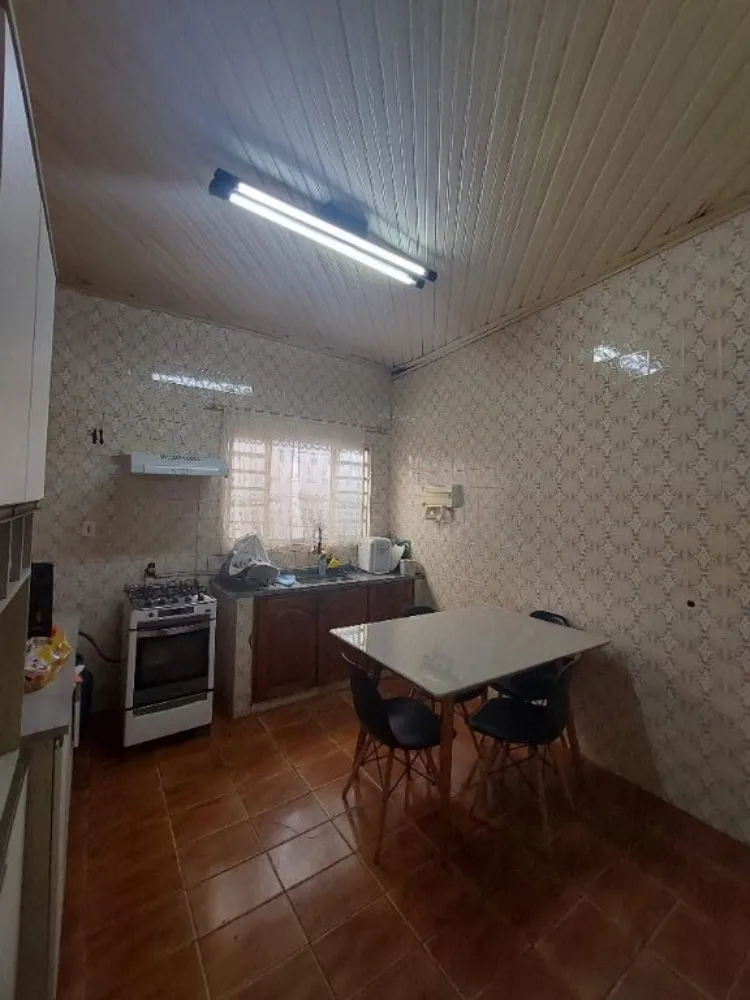 Casa, 3 quartos, 182 m² - Foto 10