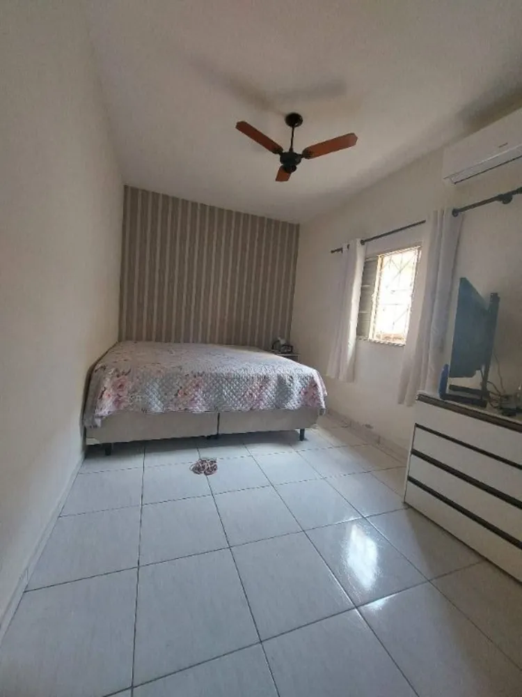 Casa, 3 quartos, 182 m² - Foto 4