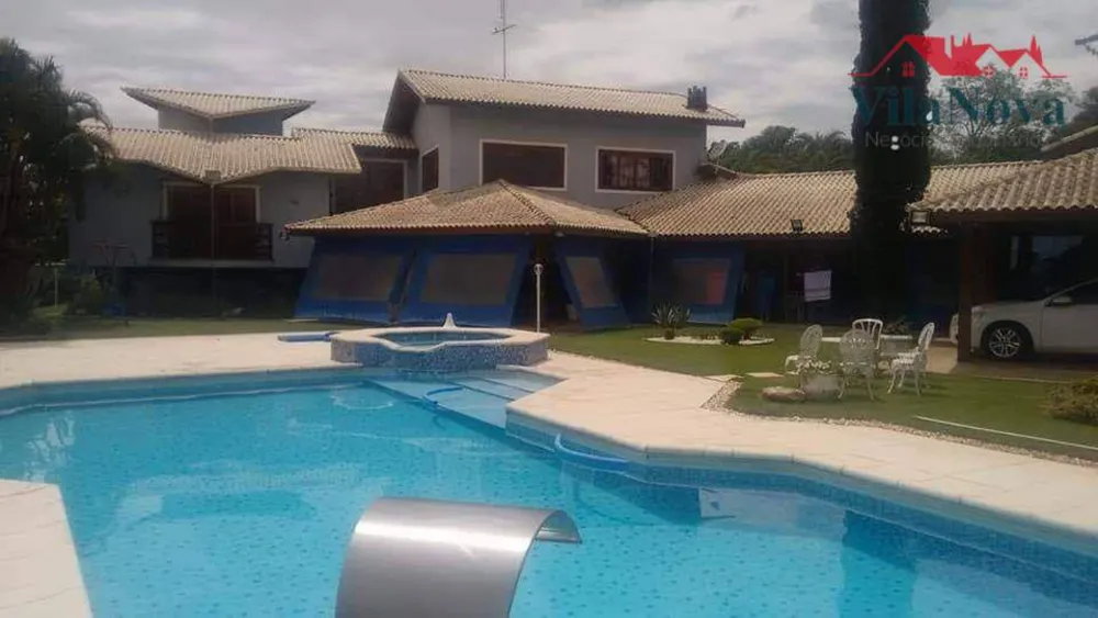 Chácara, 7 quartos, 2500 m² - Foto 1