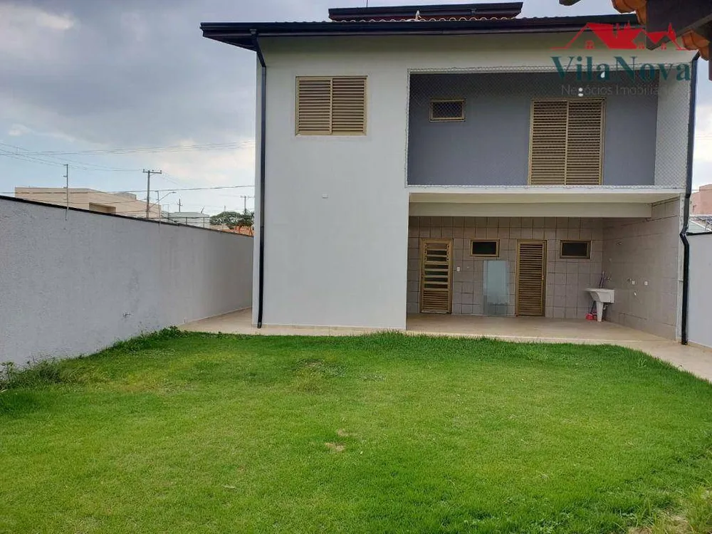 Casa, 3 quartos, 213 m² - Foto 2